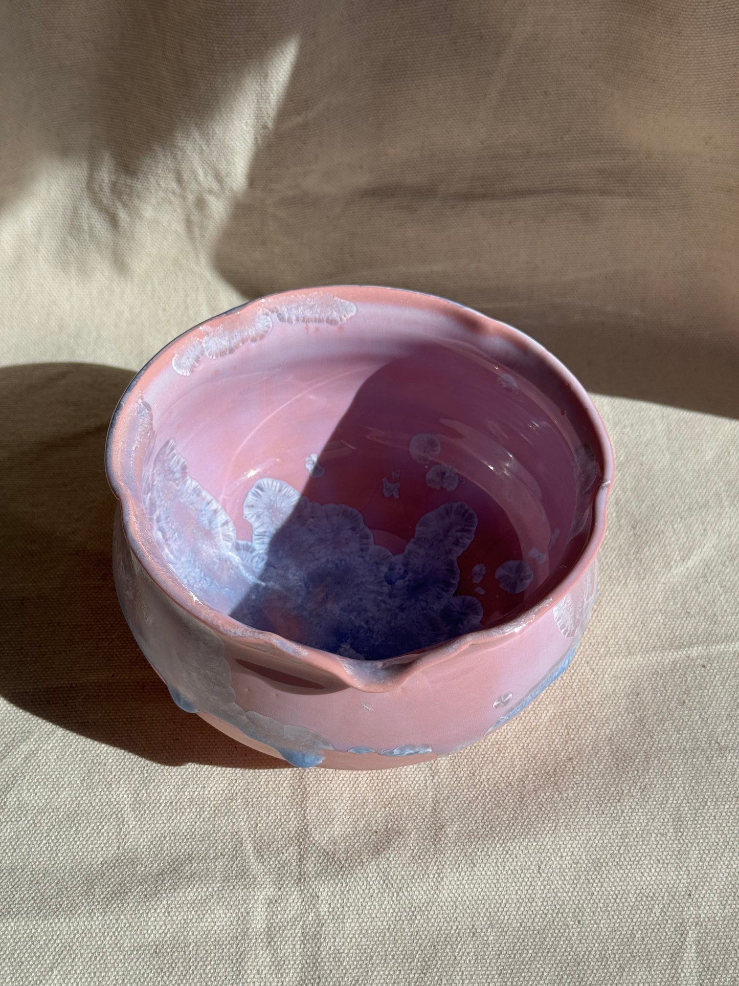 MATCHA BOWL FLORAL PINK DRIPPING GLAZE KATAKUCHI 🌸