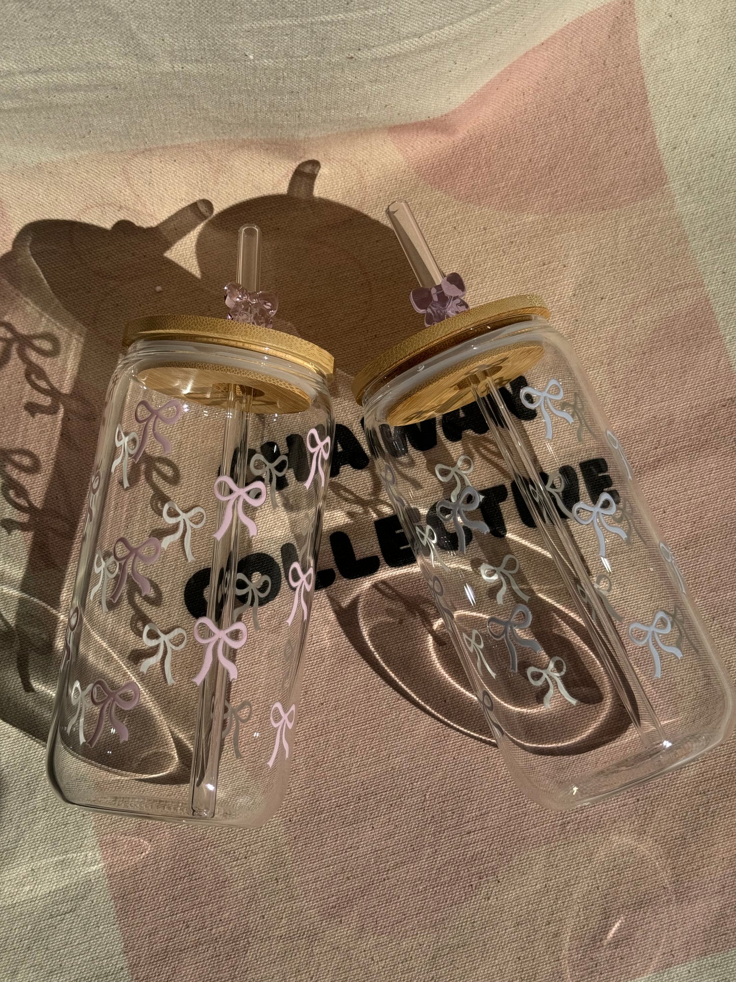 COQUETTE GLASS TUMBLER W LID & STRAW🌸
