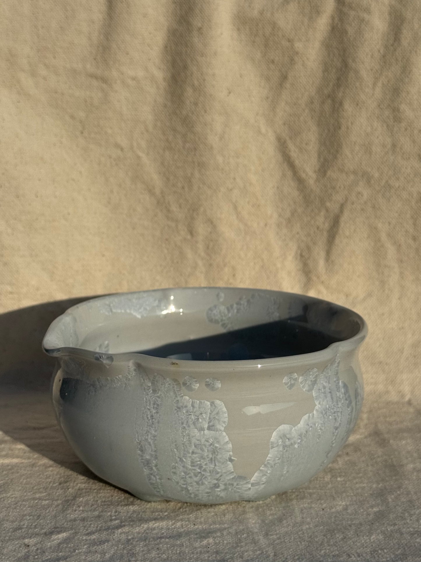MATCHA BOWL FLORAL BLUE GLAZE 🌸