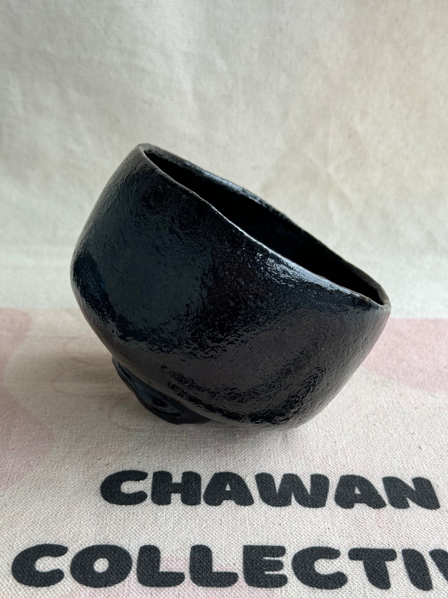 MATCHA TEA BOWL KURO RAKU 🌸