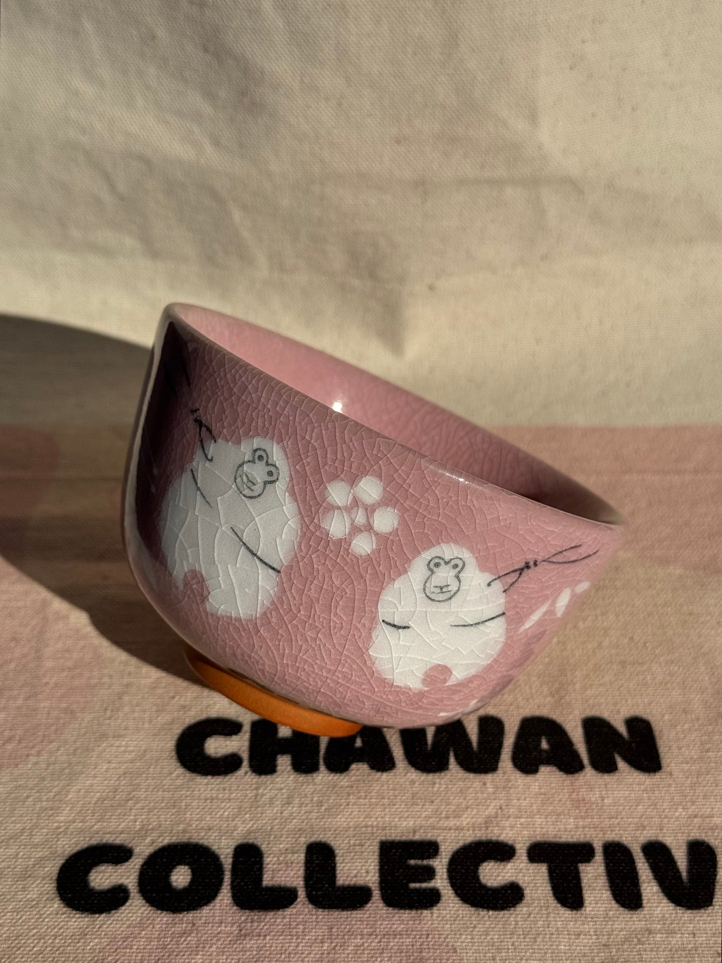 MATCHA BOWL HAND PAINTED MONKEY PINK GLAZE 🌸