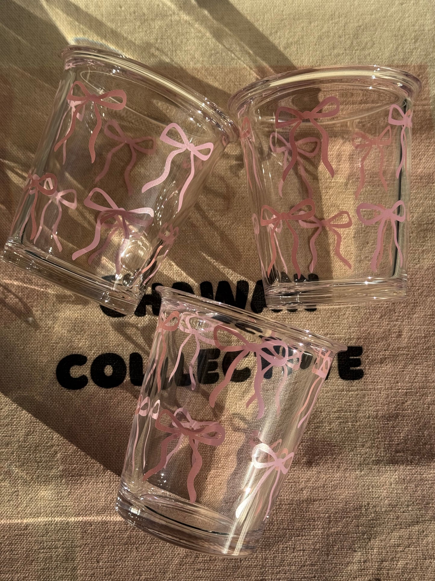COQUETTE BOW GLASS CUP 🌸