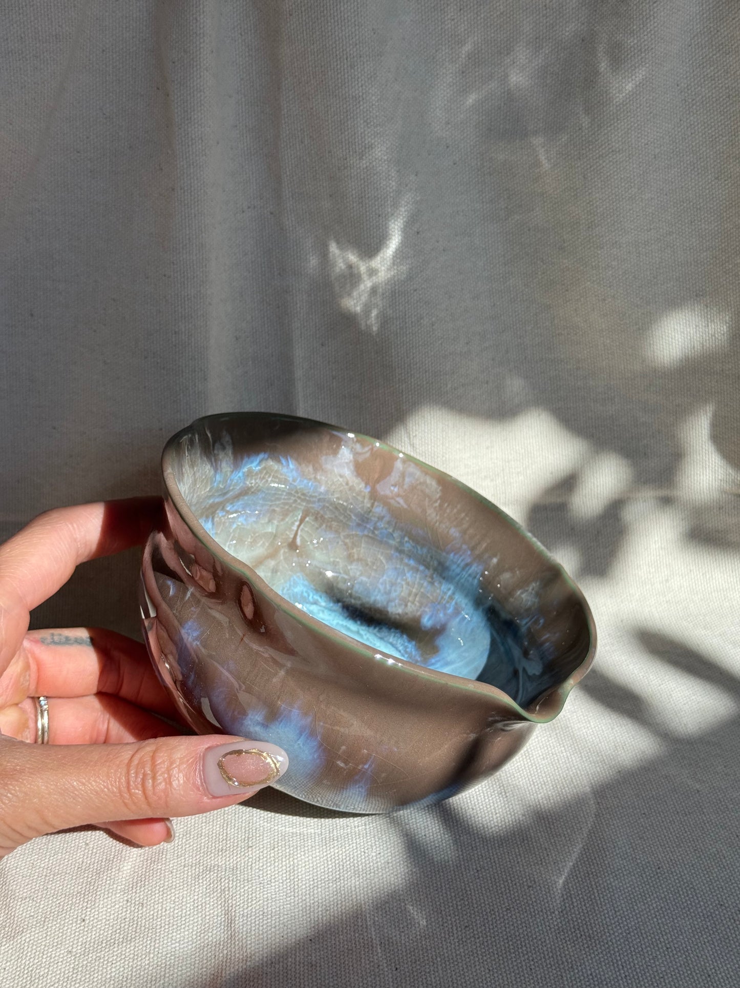 MATCHA BOWL FLORAL GREEN BROWN DRIPPING GLAZE KATAKUCHI πΈ