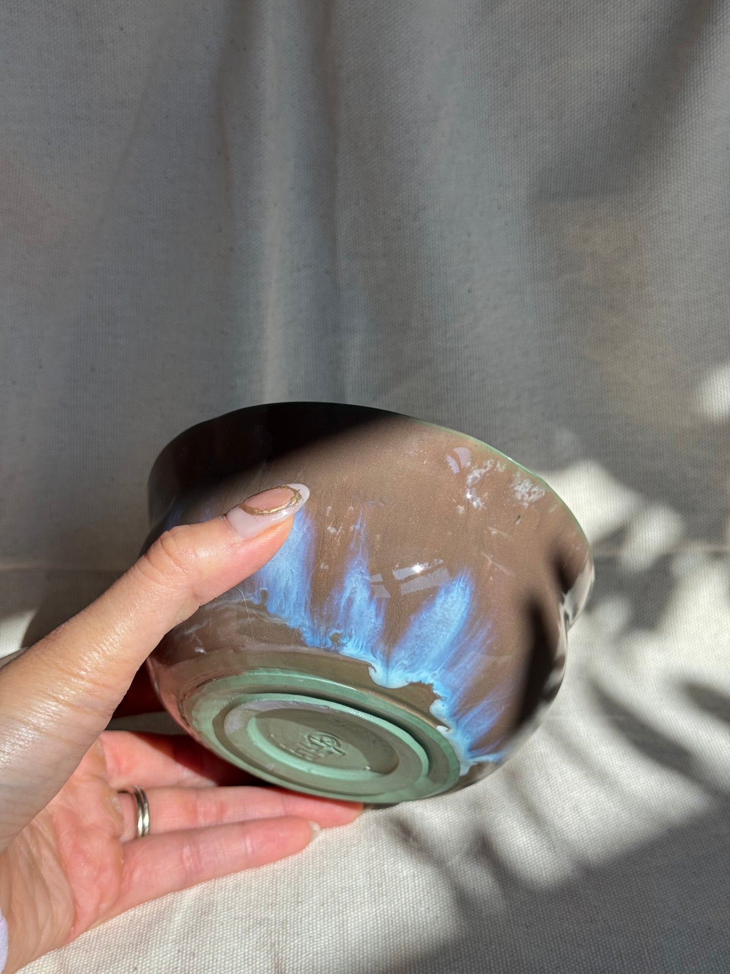 MATCHA BOWL FLORAL GREEN BROWN DRIPPING GLAZE KATAKUCHI πΈ