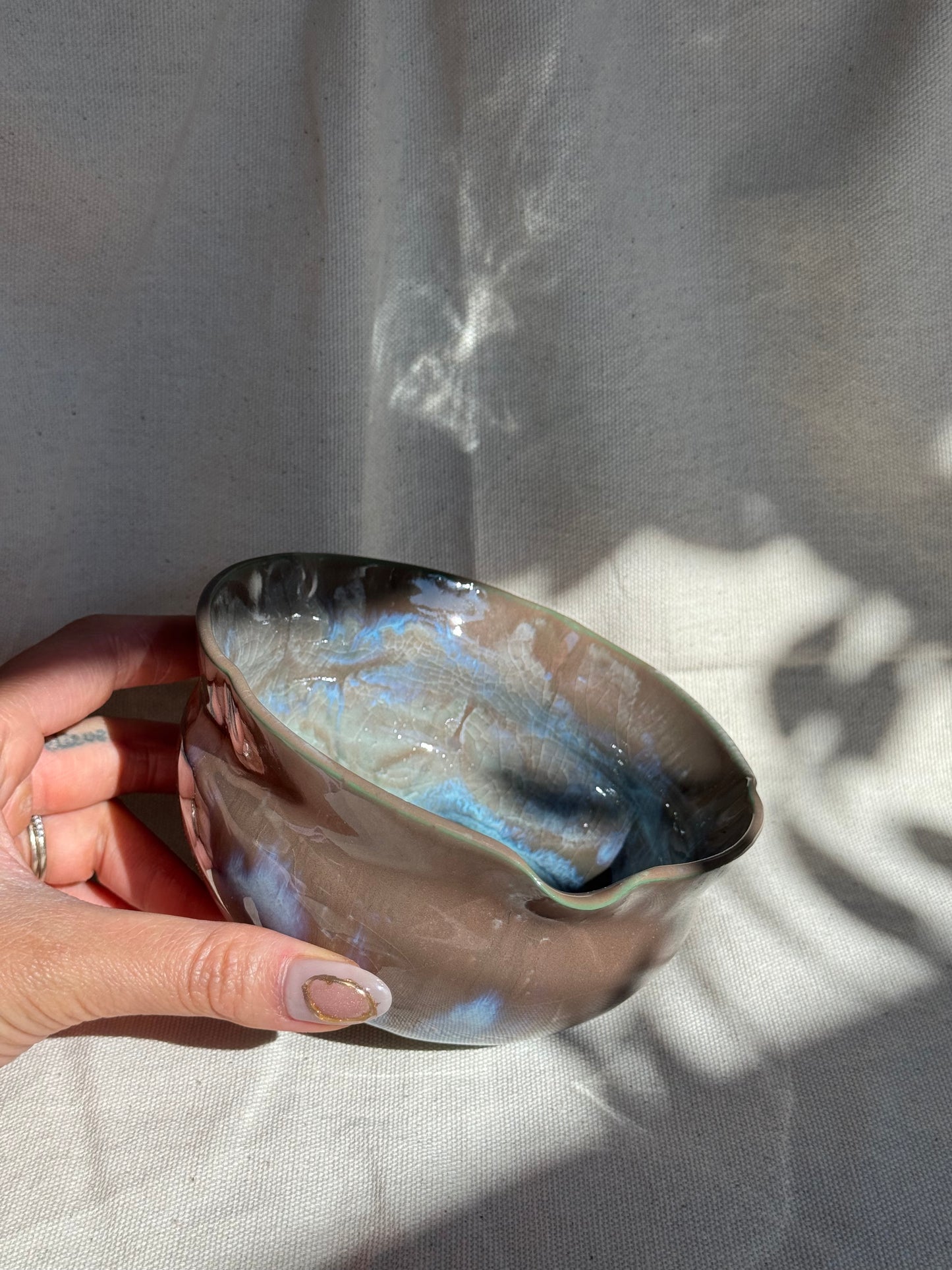 MATCHA BOWL FLORAL GREEN BROWN DRIPPING GLAZE KATAKUCHI πΈ