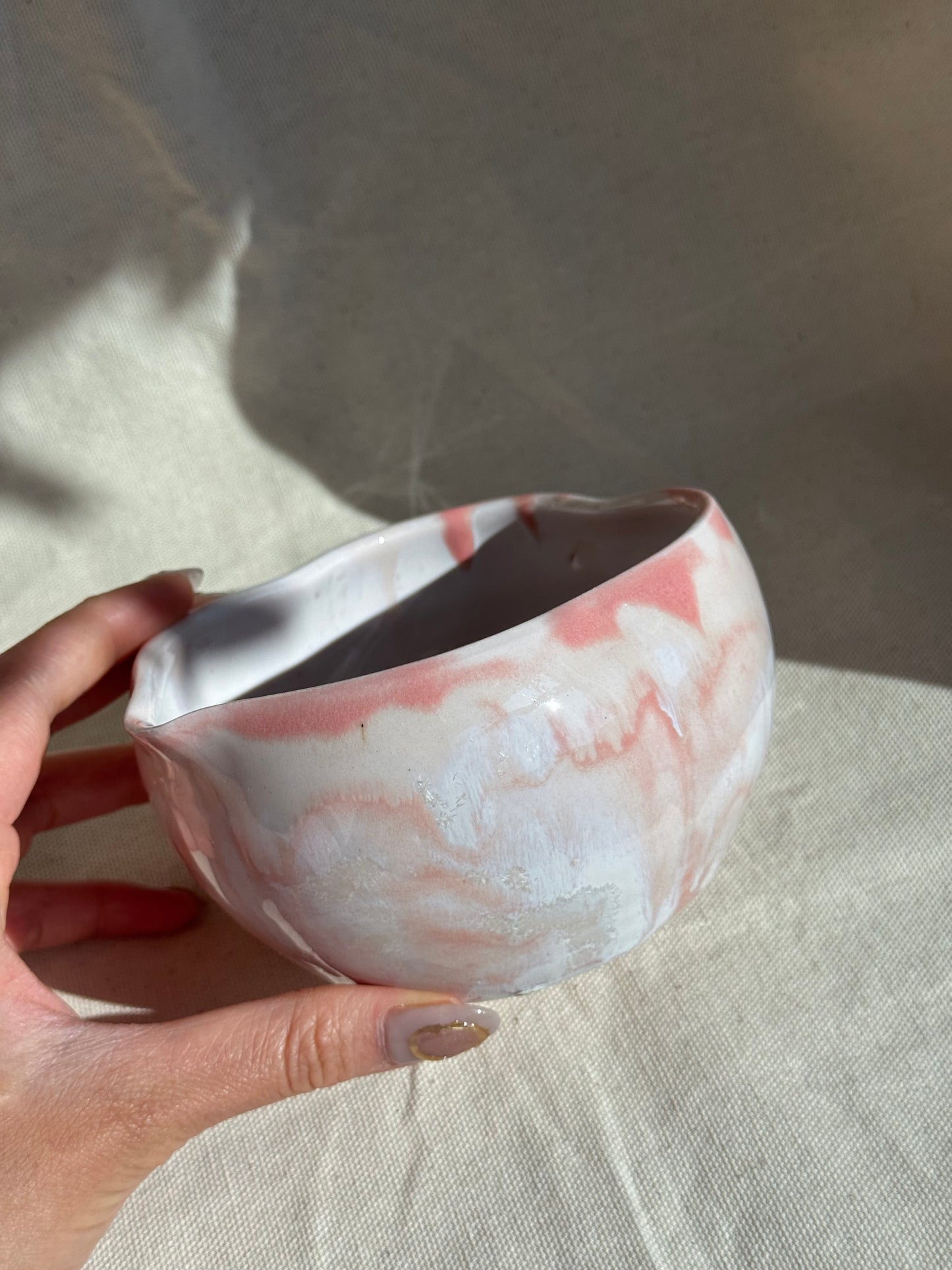 MATCHA BOWL IRREGULAR PALE PINK DRIPPING GLAZE KATAKUCHI πΈ