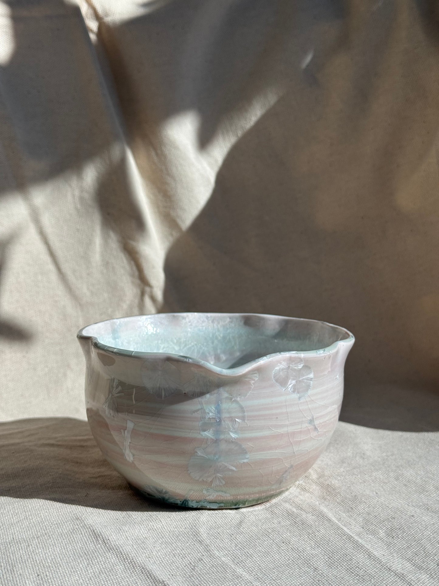 MATCHA BOWL FLORAL WHITE STRAWBERRY MINTY CANDY KATAKUCHI πΈ