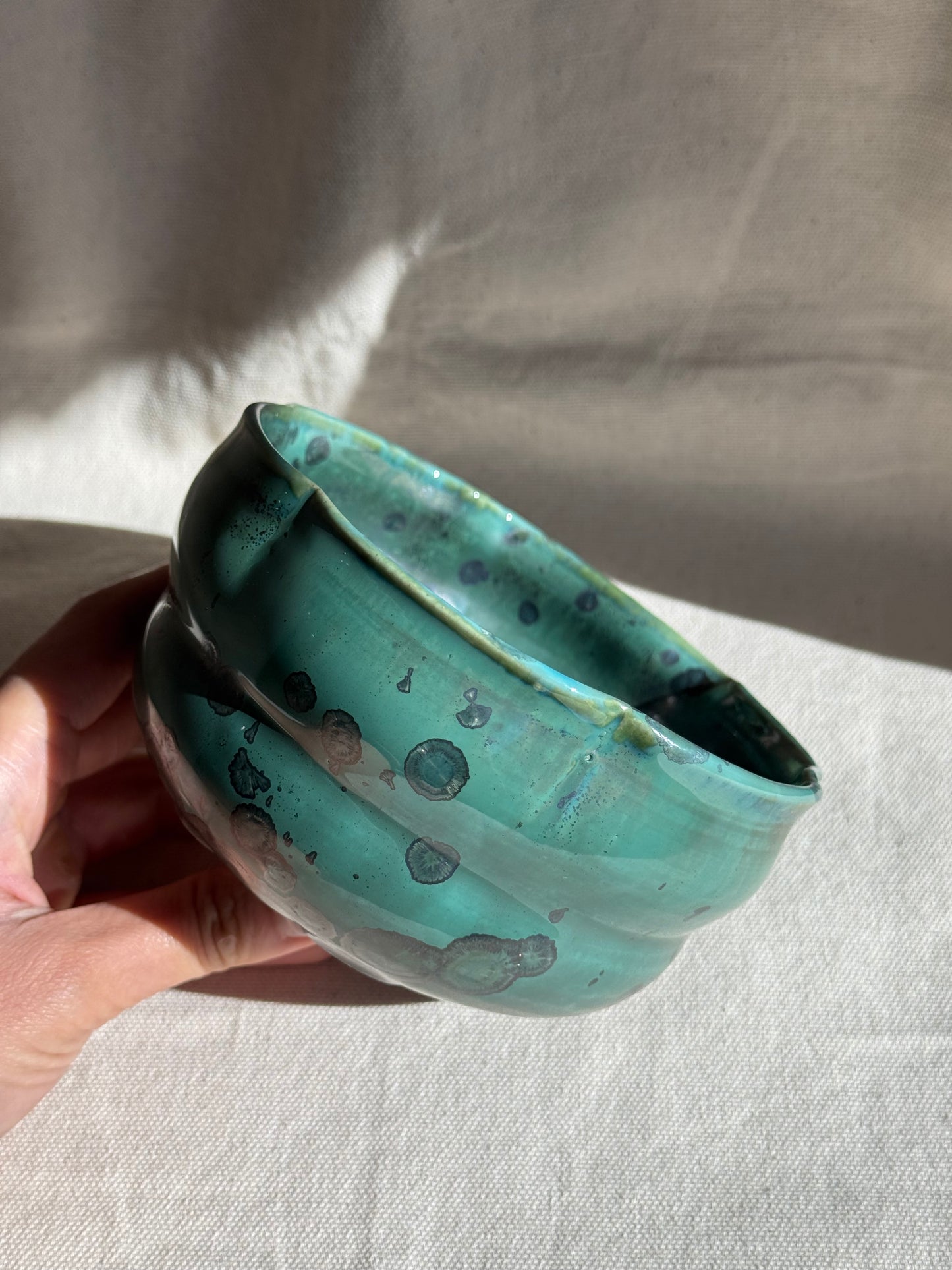 MATCHA BOWL FLORAL MATTE GREEN GLAZE KATAKUCHI πΈ