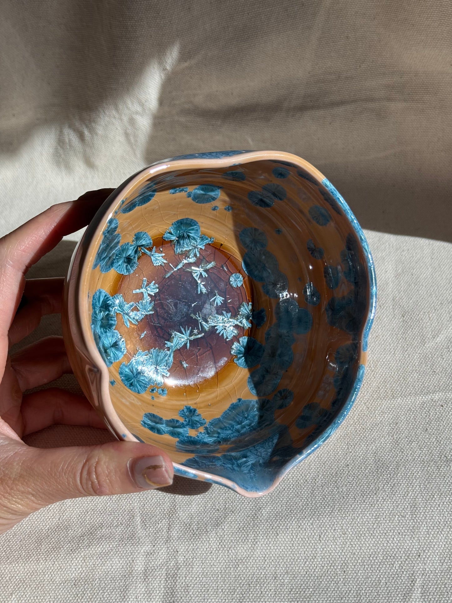 MATCHA BOWL IRREGULAR BROWN BLUE GLAZE KATAKUCHI πΈ