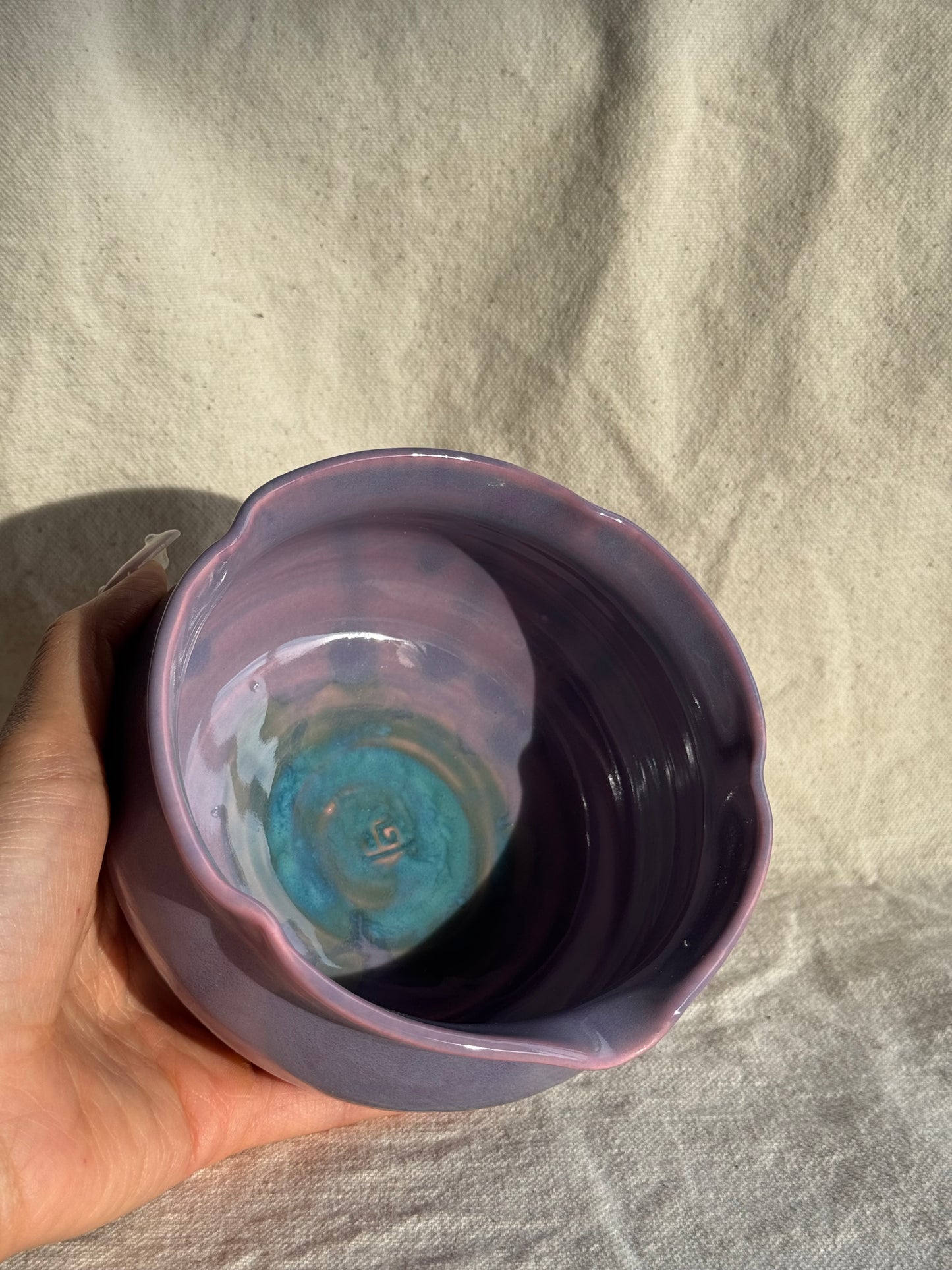 MATCHA BOWL FLORAL PURPLE GLAZE KATAKUCHI πΈ