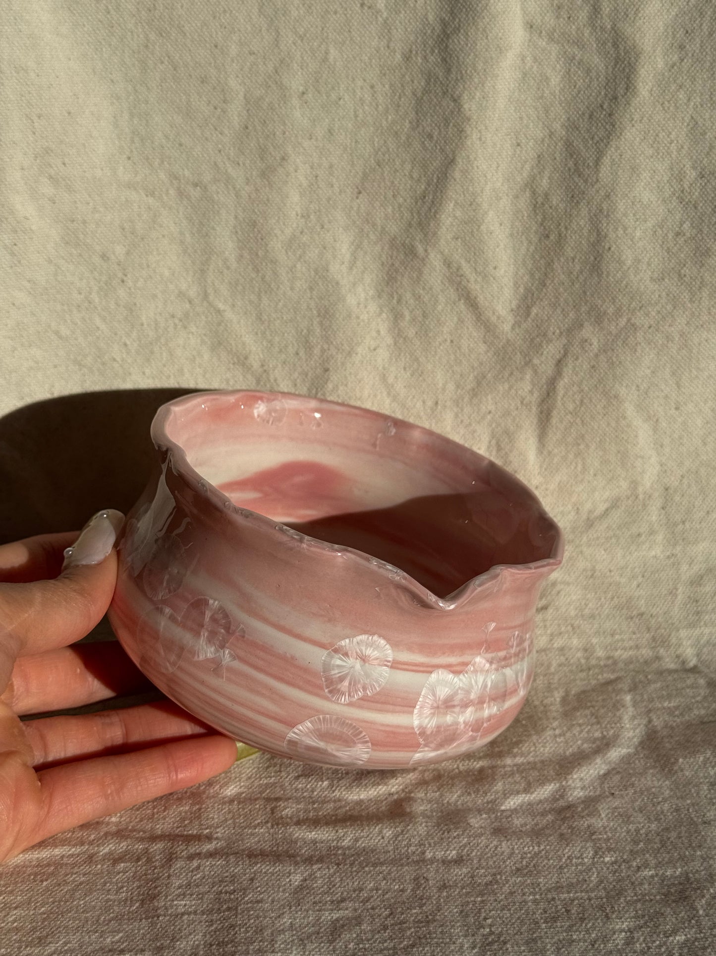 MATCHA BOWL FLORAL STRAWBERRY CANDY KATAKUCHI