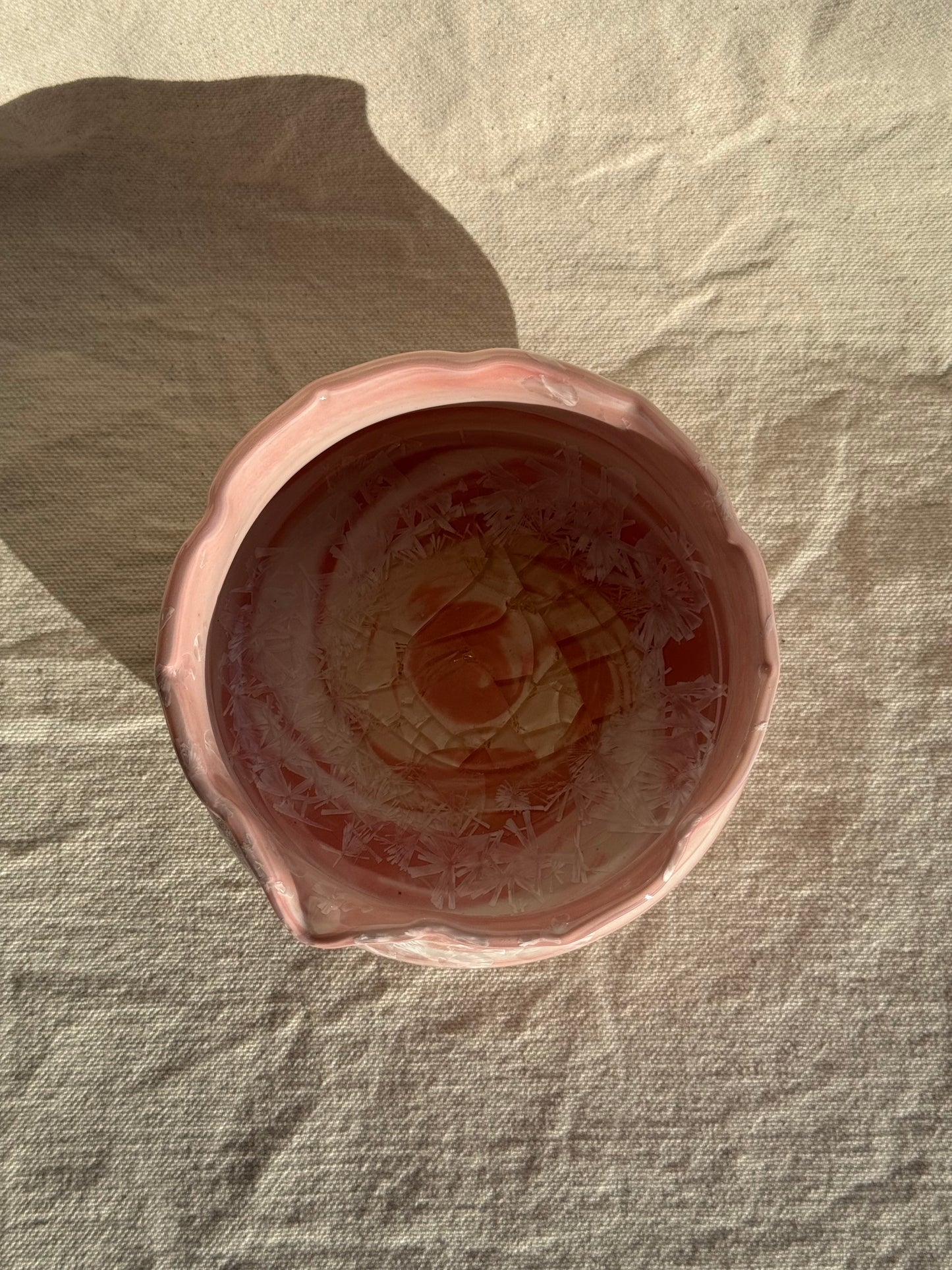 MATCHA BOWL FLORAL STRAWBERRY CANDY KATAKUCHI