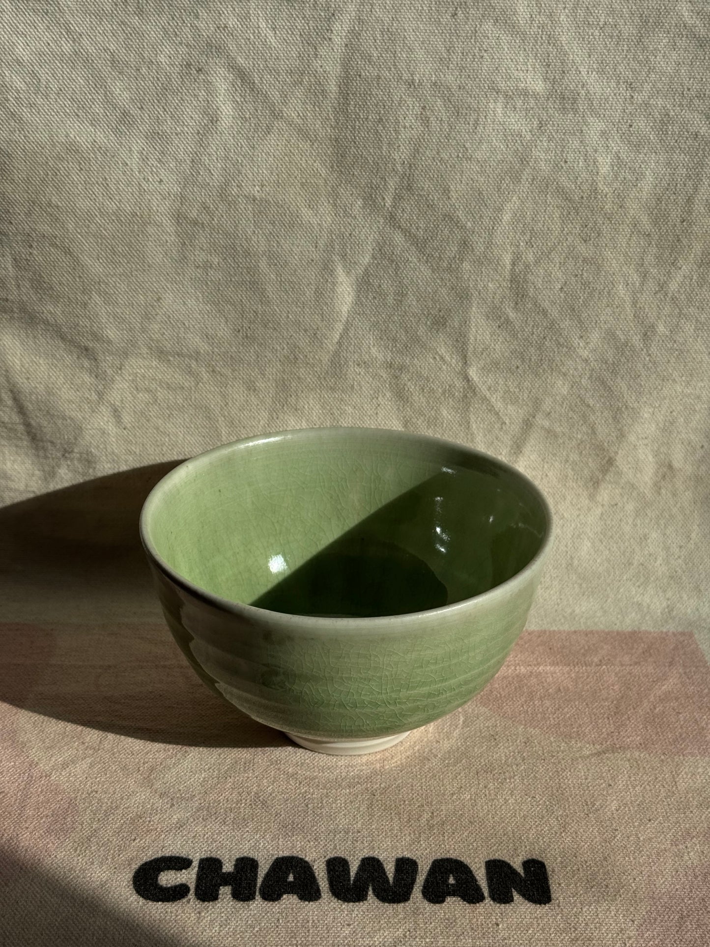 MATCHA TEA BOWL LIGHT GREEN CRACKLE GLAZE 🌸