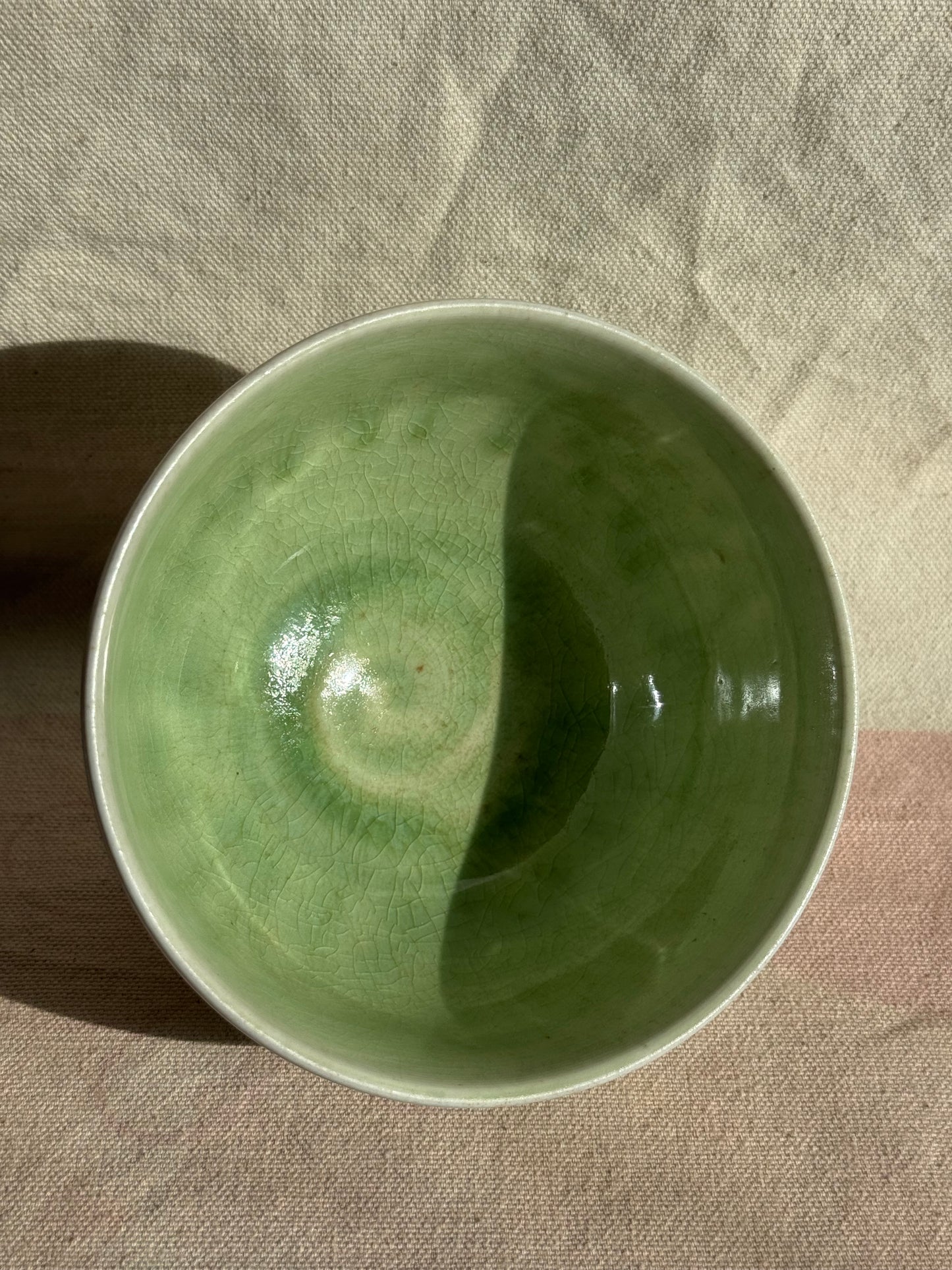 MATCHA TEA BOWL LIGHT GREEN CRACKLE GLAZE 🌸
