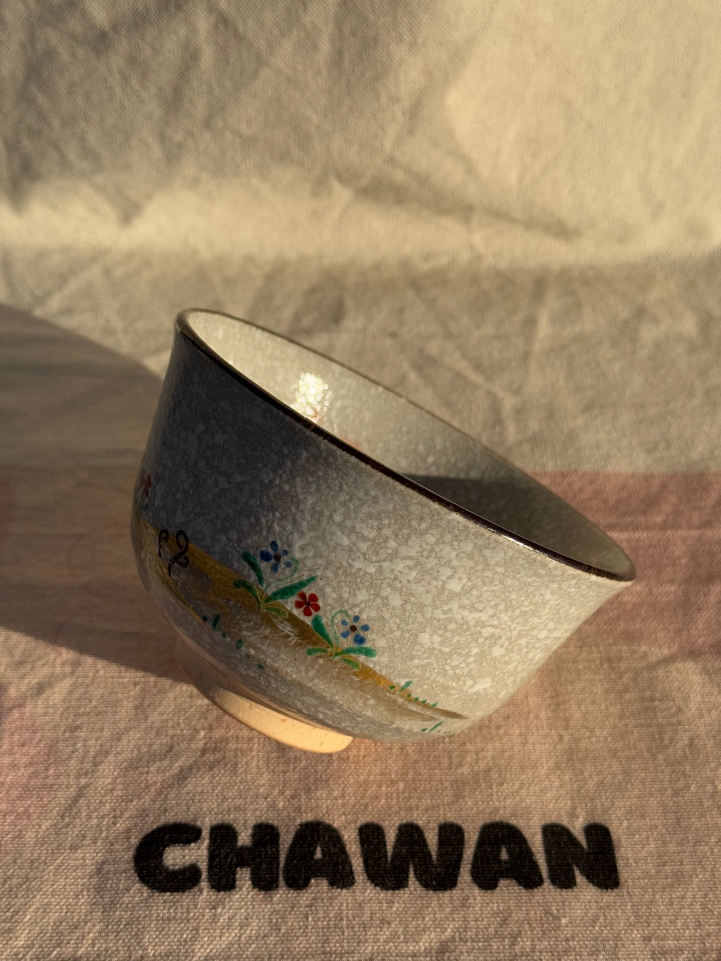 TEA BOWL KYO YAKI WHITE FLAKE GLAZE 🌸