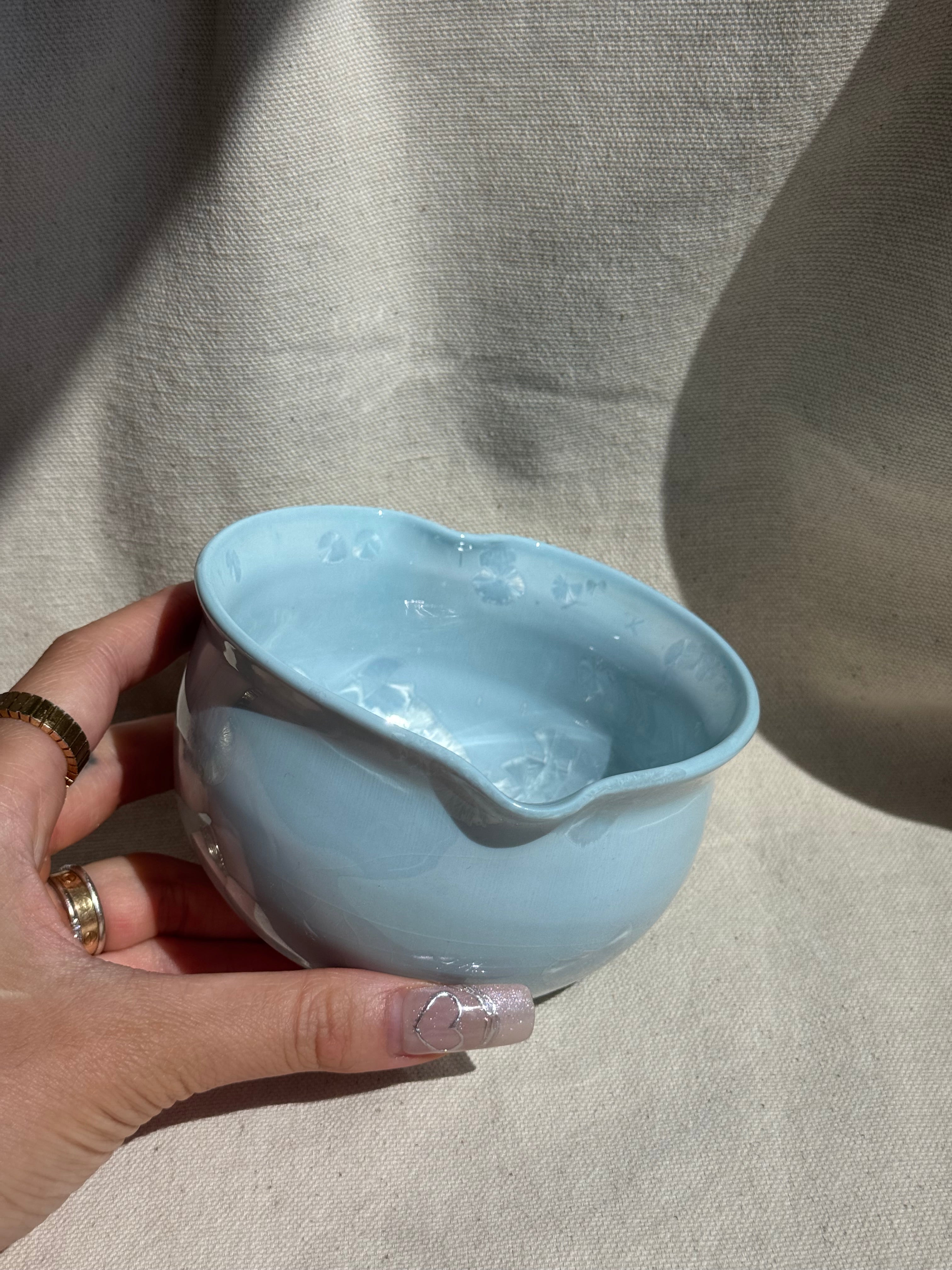 Matcha Bowl Baby Blue Love Heart Katakuchi - Thumbnail 4