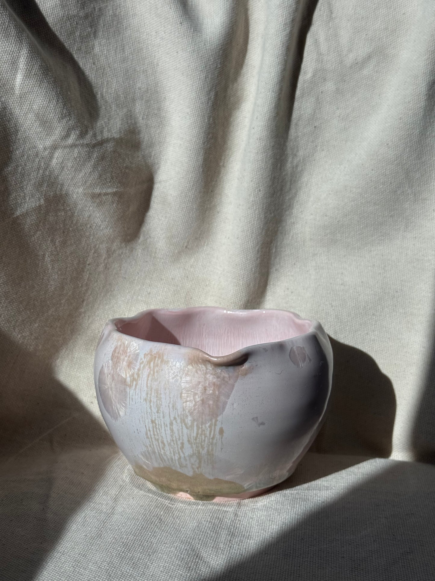 MATCHA BOWL PINK DRIP EGGSHELL KATAKUCHI 🌸