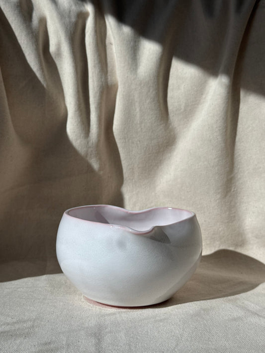 MATCHA BOWL WHITE SNOW IN LOVE KATAKUCHI