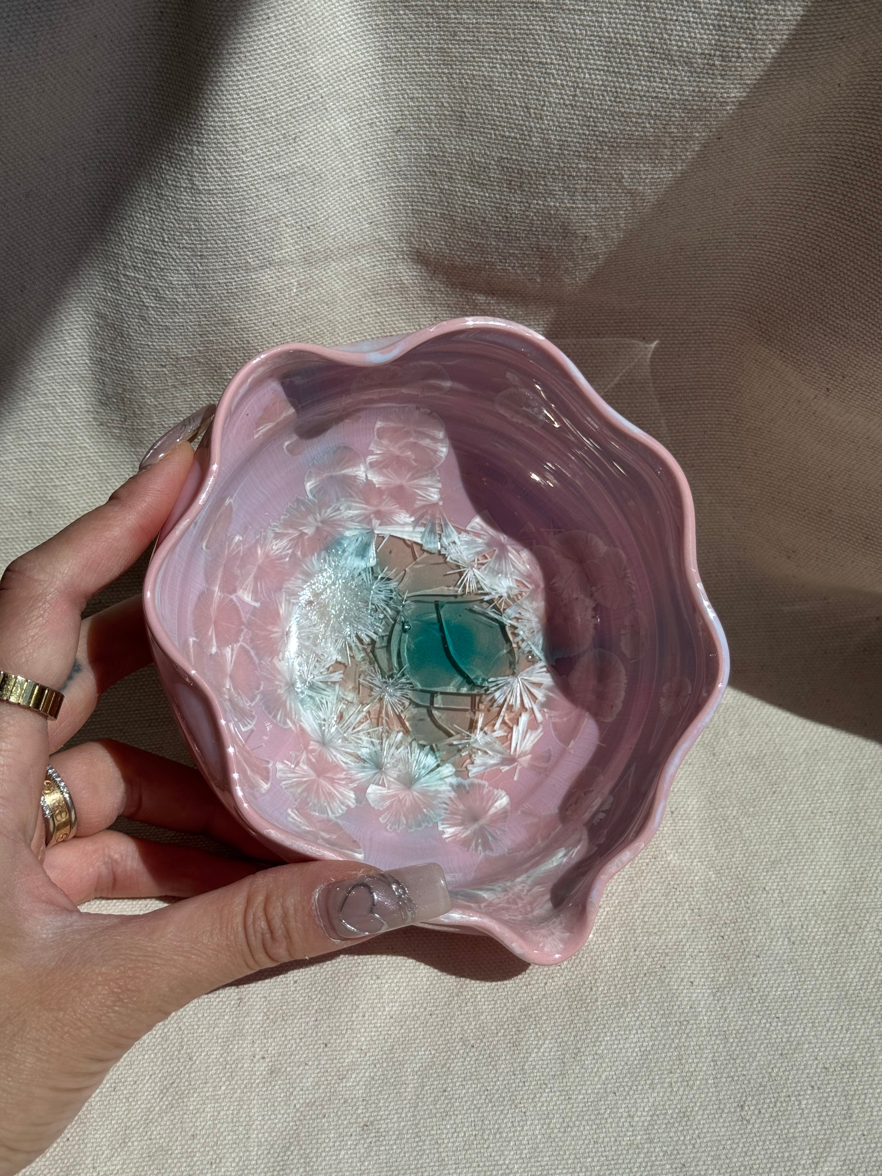 MATCHA BOWL RUFFLE PINK FLORAL KATAKUCHI - Thumbnail 4