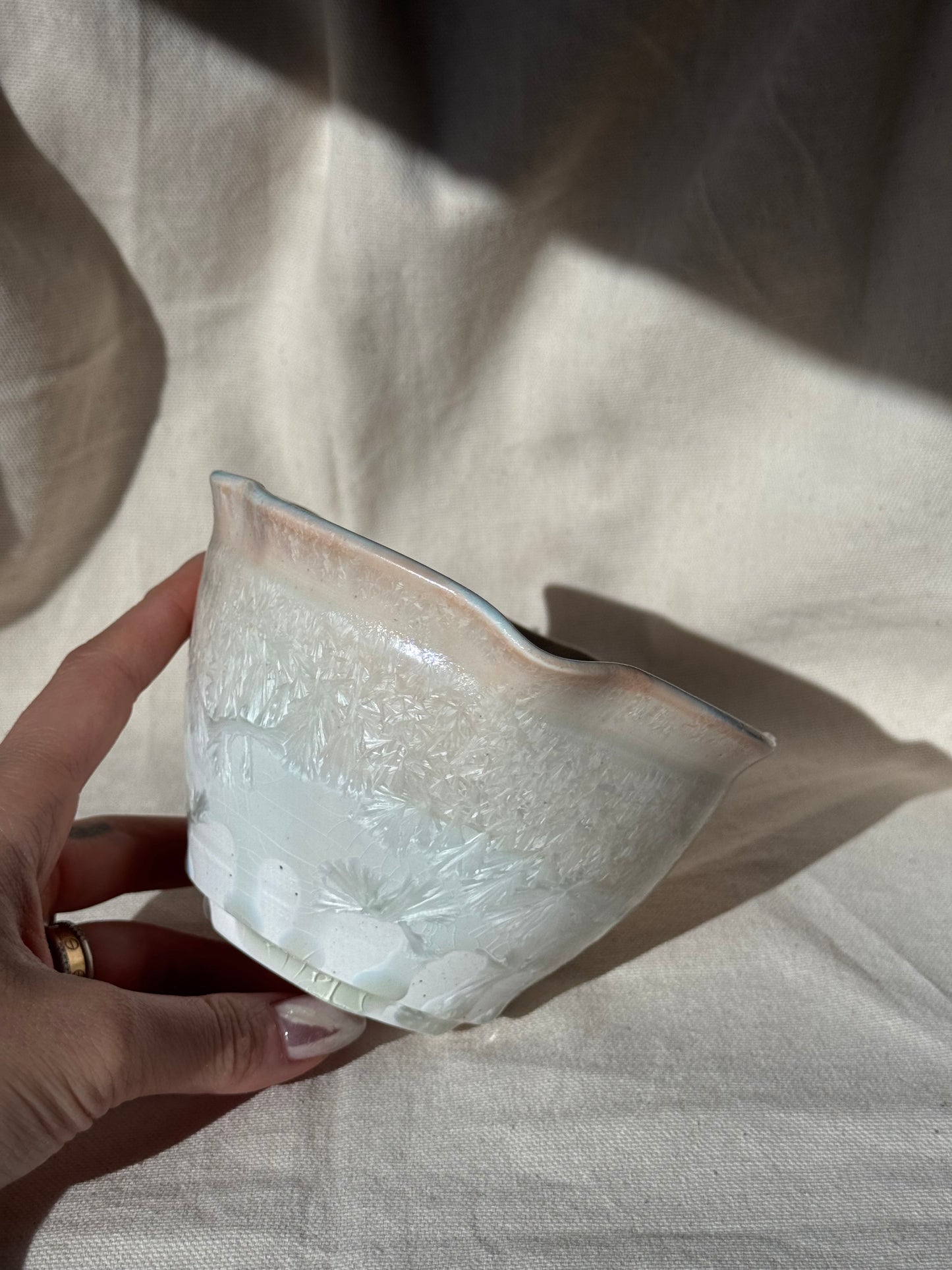 MATCHA BOWL WHITE BEIGE OMBRE FLORAL KATAKUCHI 🌸