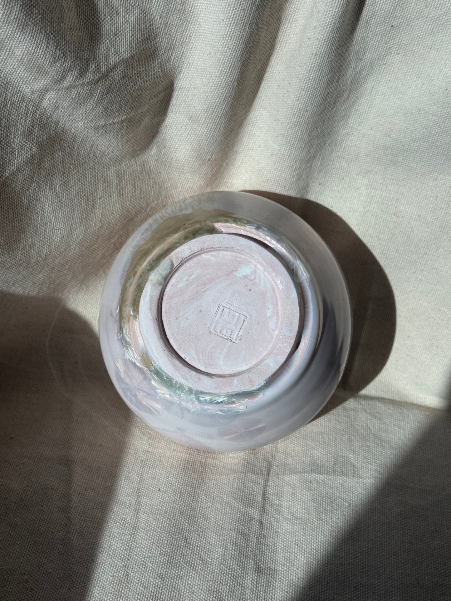 MATCHA BOWL PINK DRIP EGGSHELL KATAKUCHI 🌸