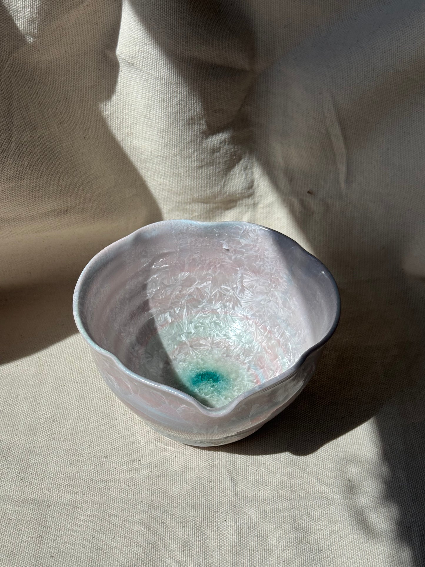 MATCHA BOWL RAINBOW GLAZE FLORAL KATAKUCHI 🌸
