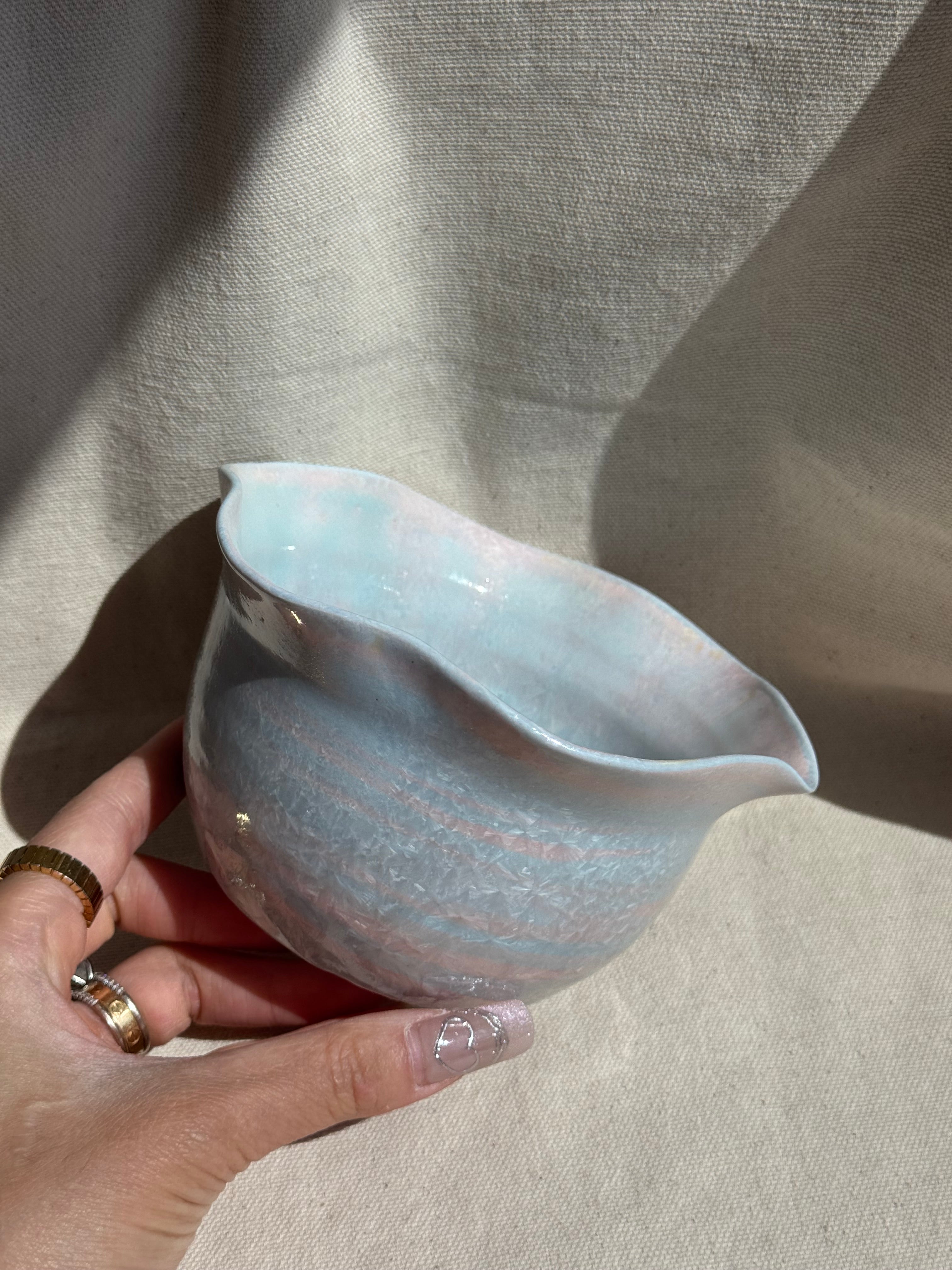 Matcha Bowl Rainbow Wavy Floral Katakuchi - Thumbnail 4