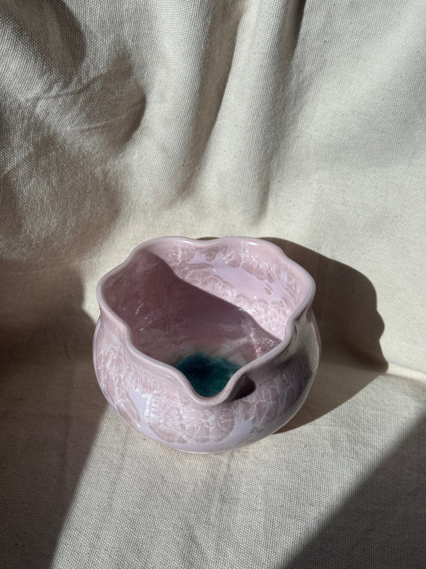MATCHA BOWL CANDY PINK RUFFLE FLORAL LOVE KATAKUCHI 🌸