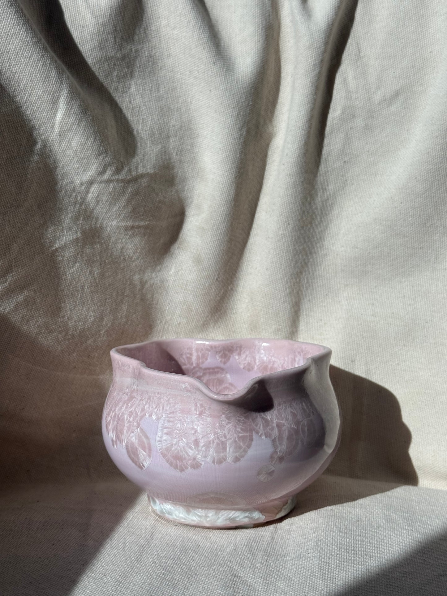 MATCHA BOWL CANDY PINK RUFFLE FLORAL LOVE KATAKUCHI 🌸
