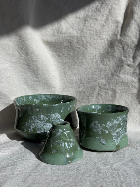 MATCHA BOWL GREEN GLAZE KATAKUCHI SET  🌸