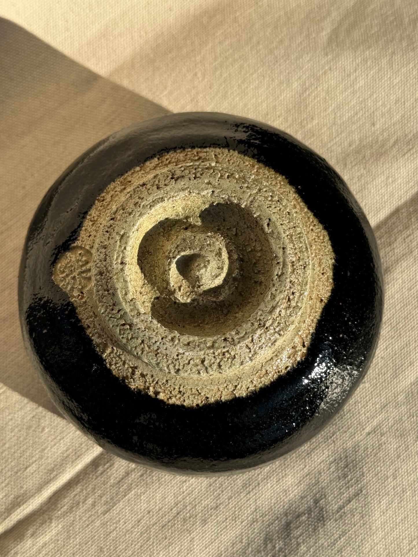 MATCHA TEA BOWL KURO RAKU - KICHIZAEMON 🌸