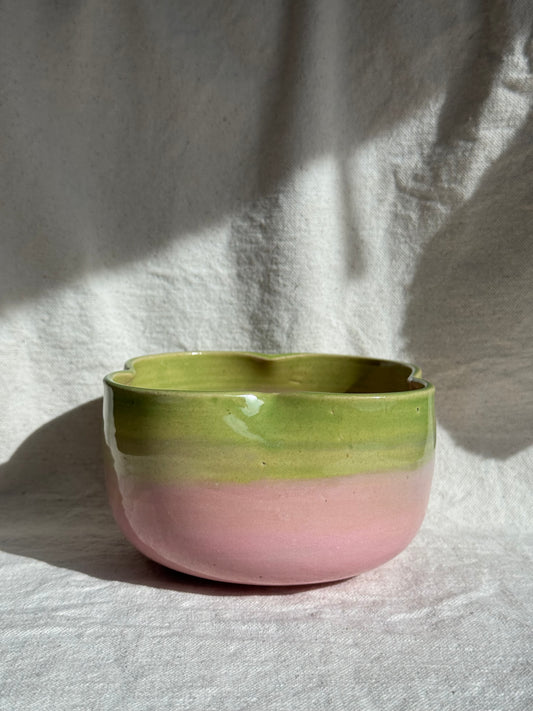 MATCHA BOWL 4 CLOVES STRAWBERRY MATCHA 🌸