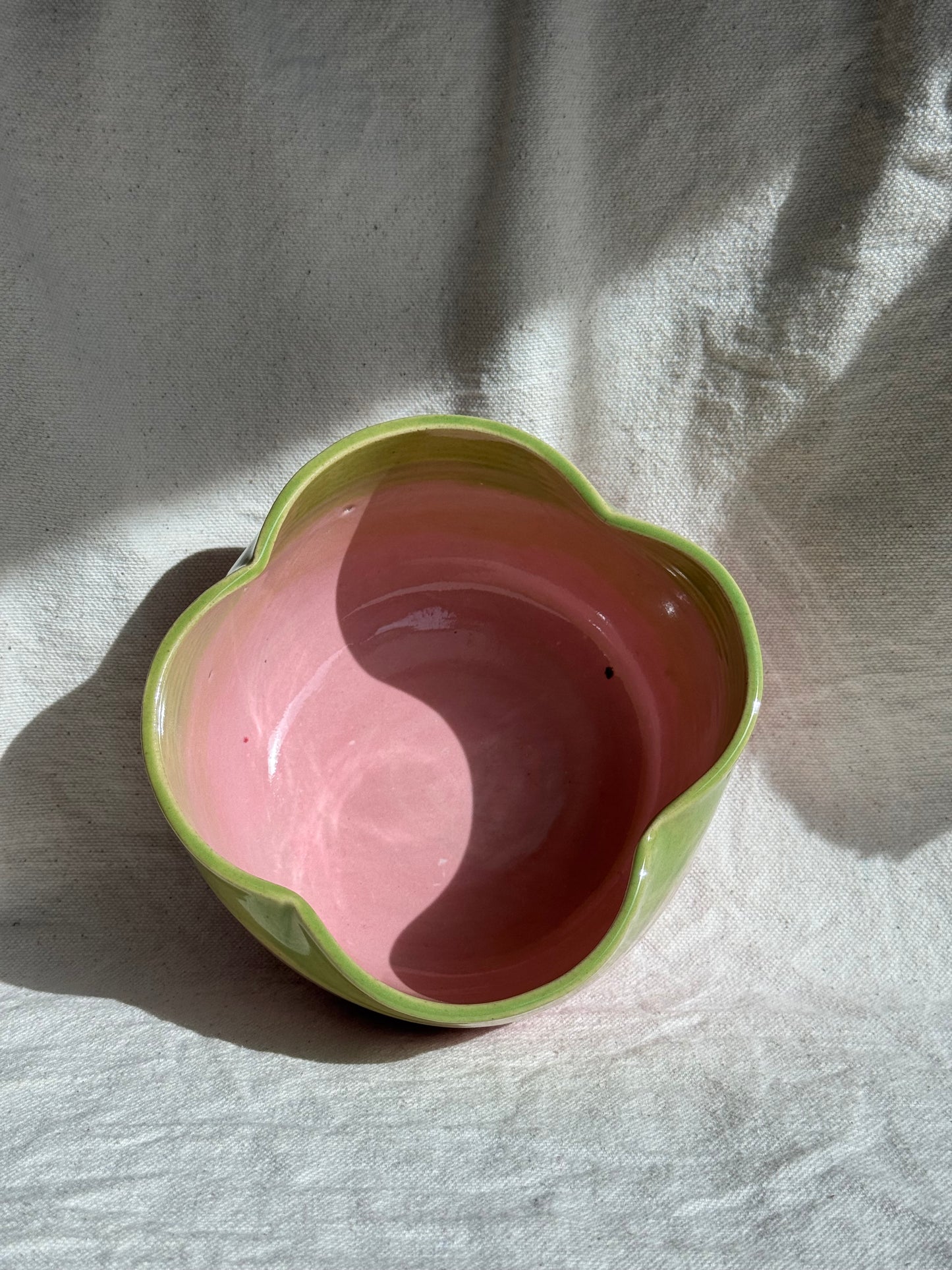 MATCHA BOWL 4 CLOVES STRAWBERRY MATCHA 🌸