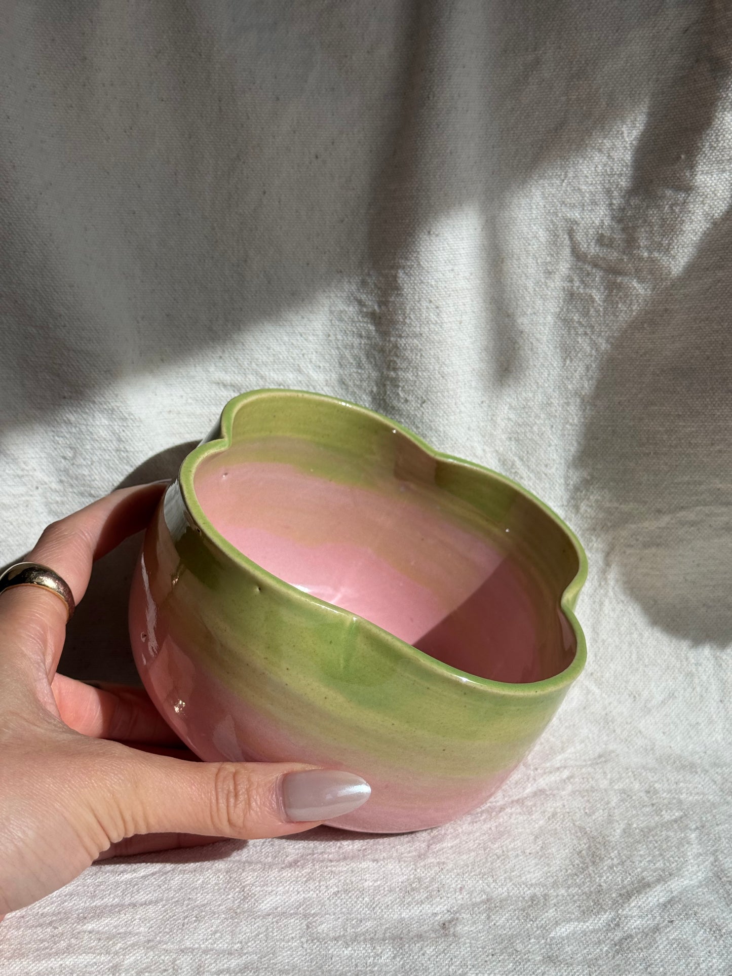 MATCHA BOWL 4 CLOVES STRAWBERRY MATCHA 🌸