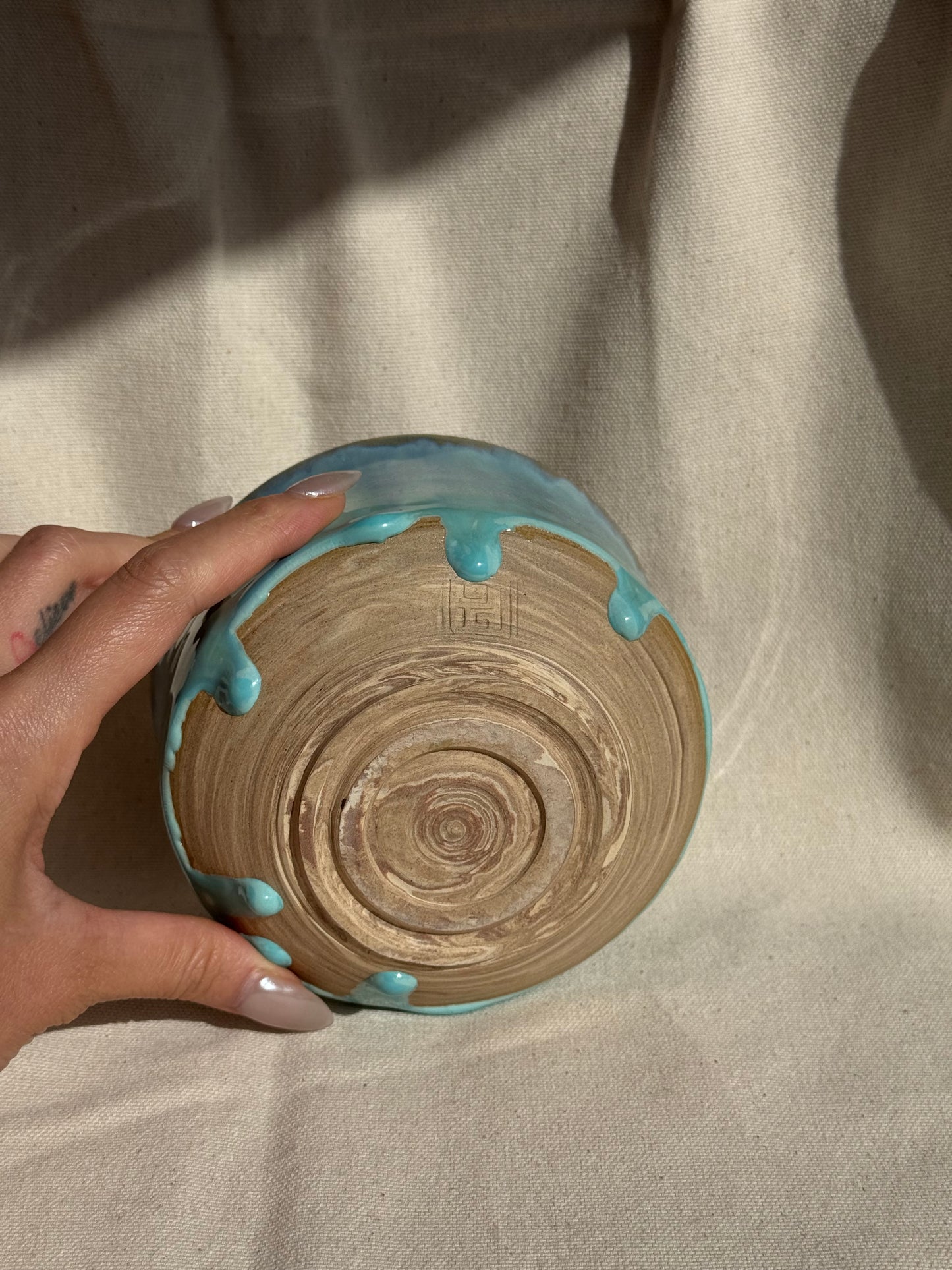 MATCHA BOWL DRIPPING BLUE GLAZE 🌸