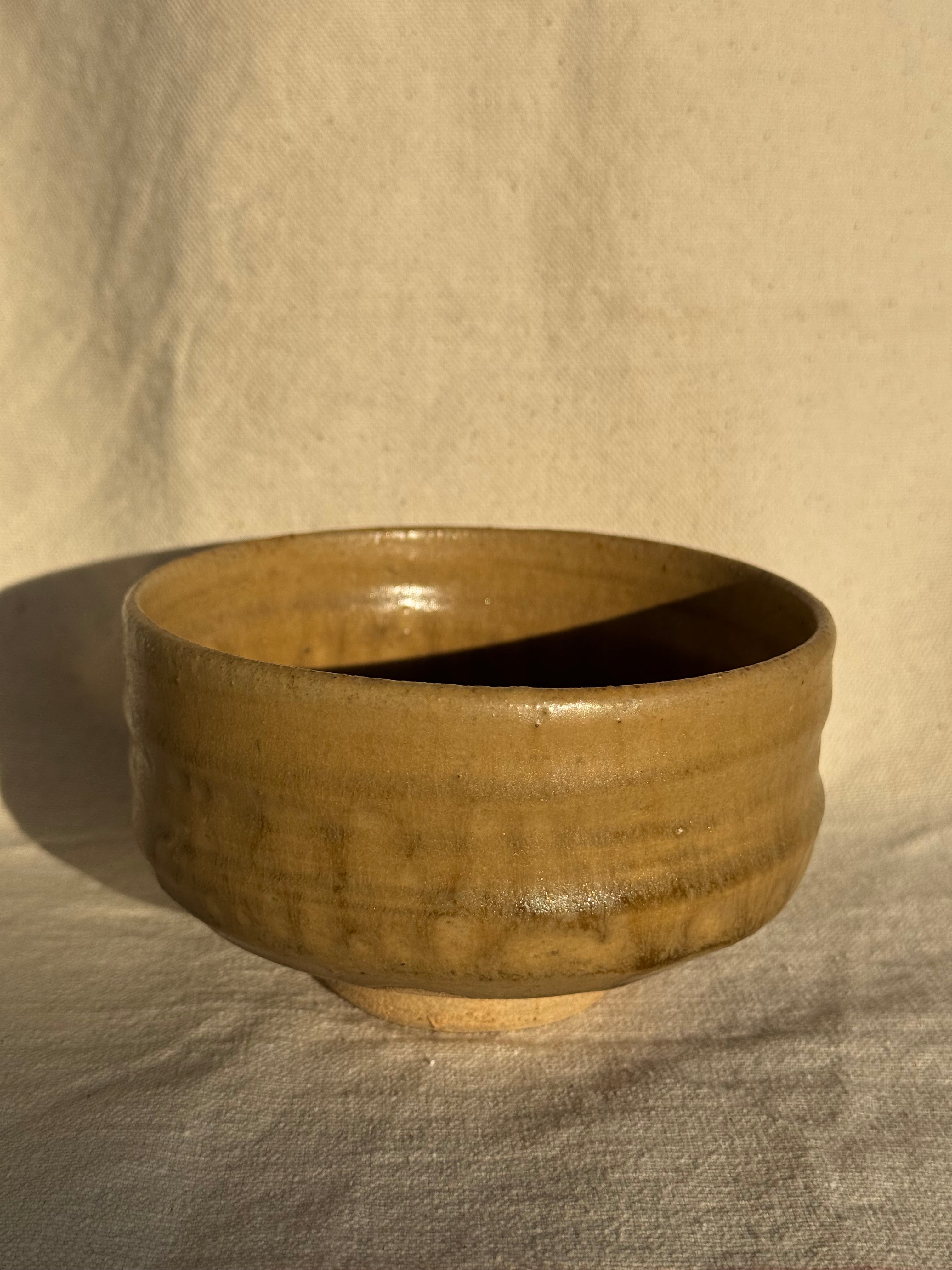 TEA BOWL BEIGIE BROWN OMBRE GLAZE - Thumbnail 2
