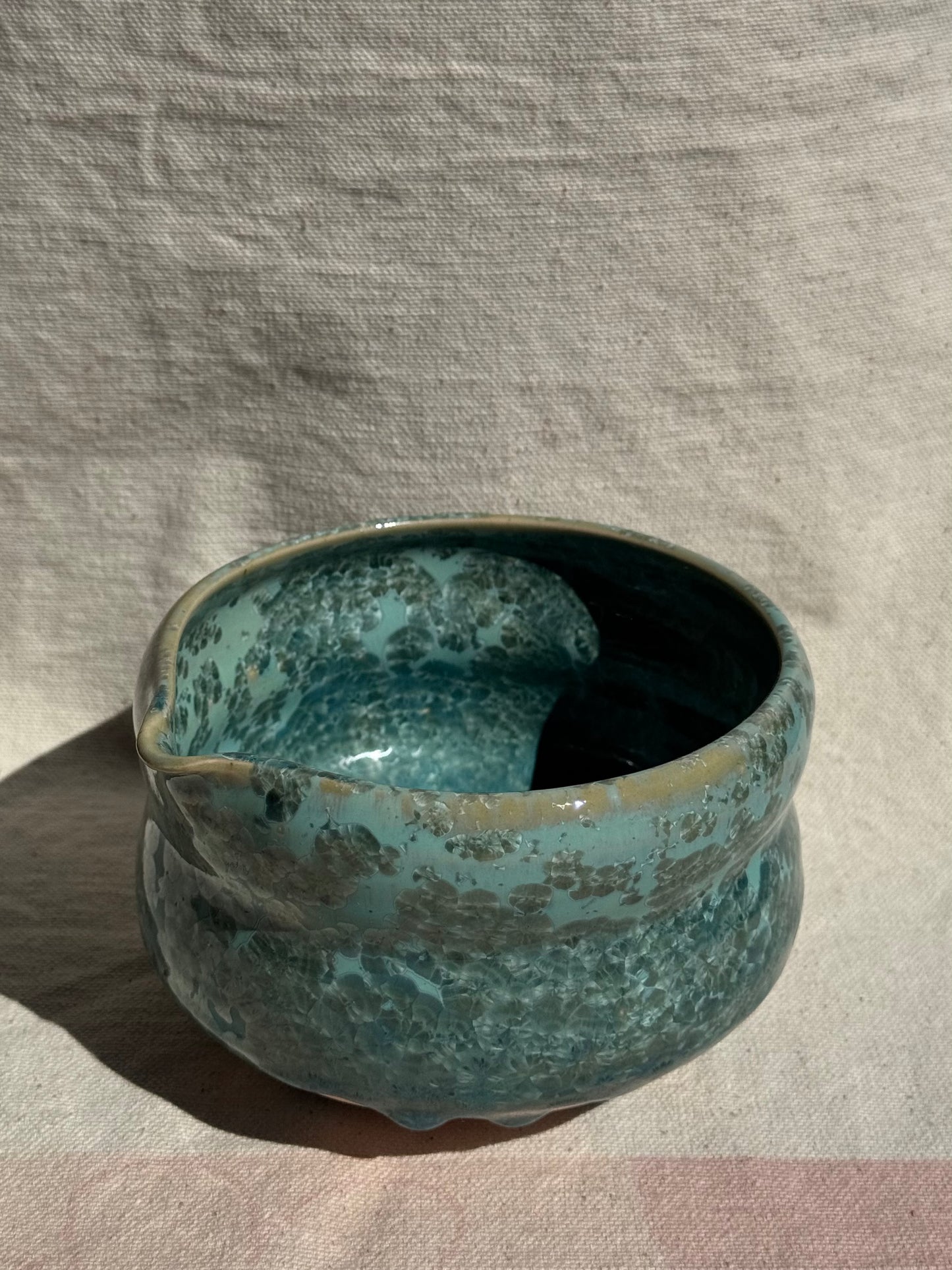 TEA BOWL BIG BOOTY TINY WAIST KATAKUCHI 🌸