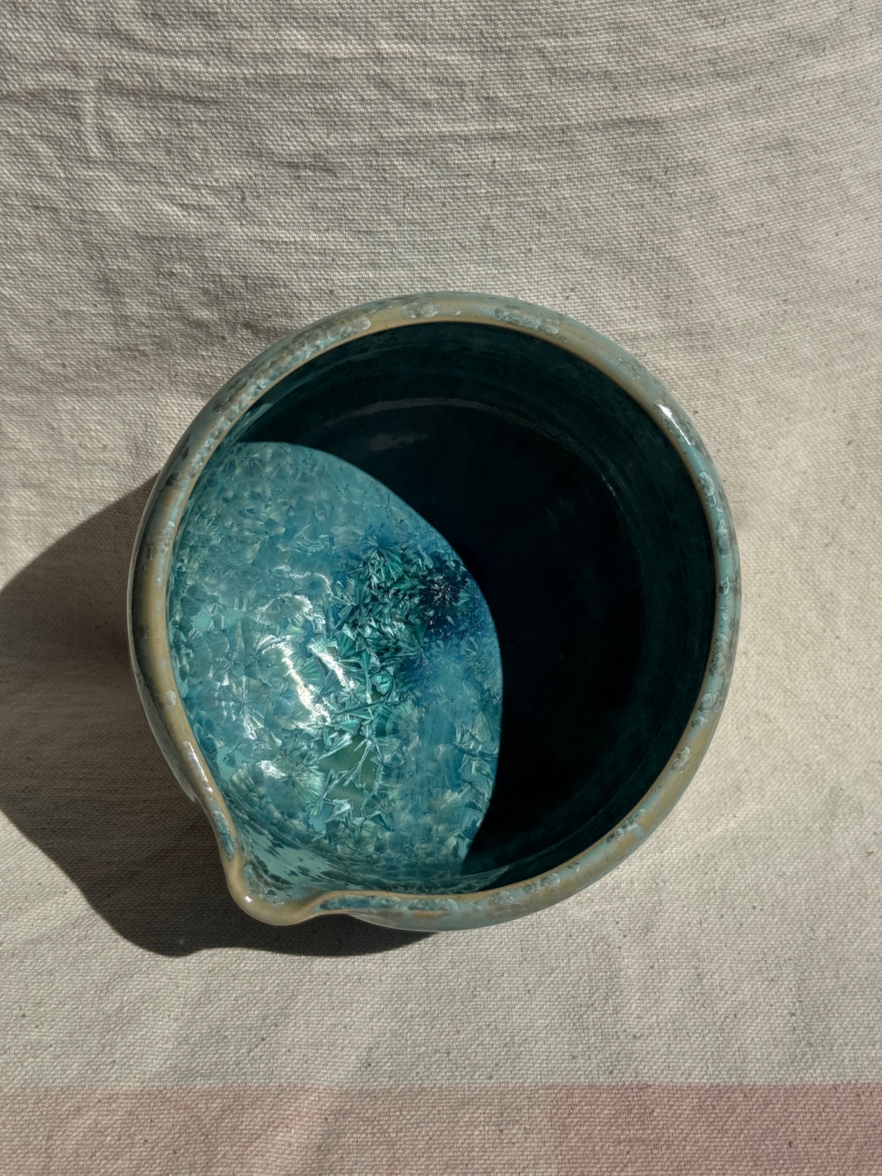 TEA BOWL BIG BOOTY TINY WAIST KATAKUCHI - Thumbnail 4