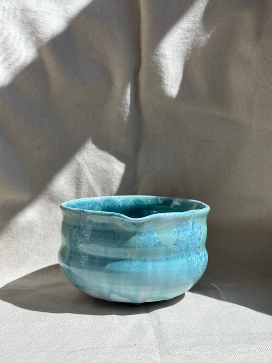 MATCHA BOWL FLORAL MINT BLUE GLAZE KATAKUCHI 🌸