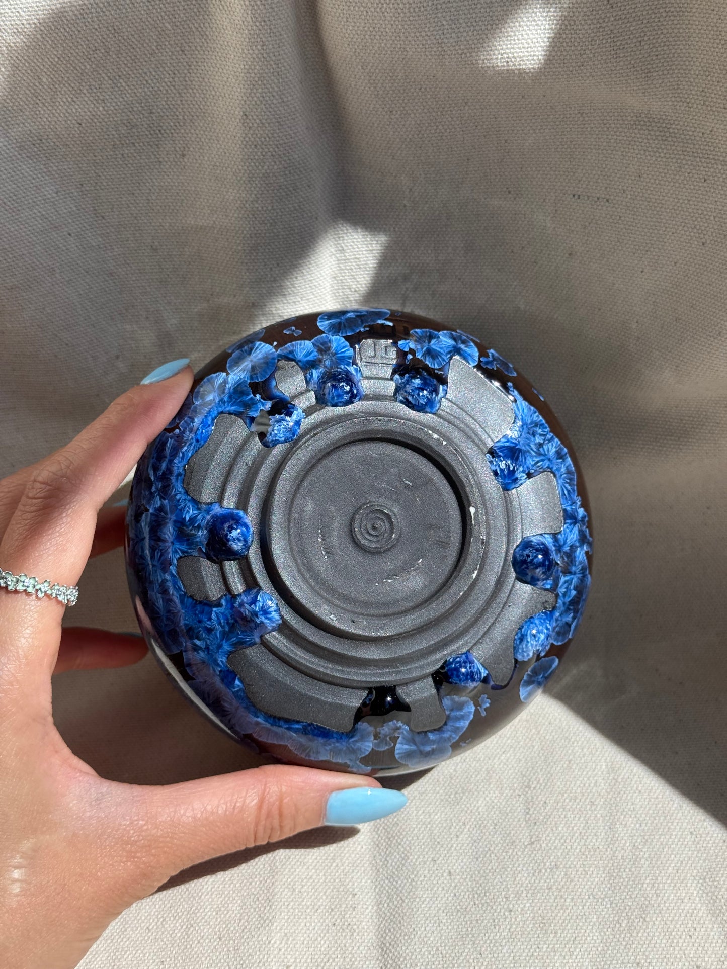 MATCHA BOWL DARK CHOCO BLUE GLAZE 🌸