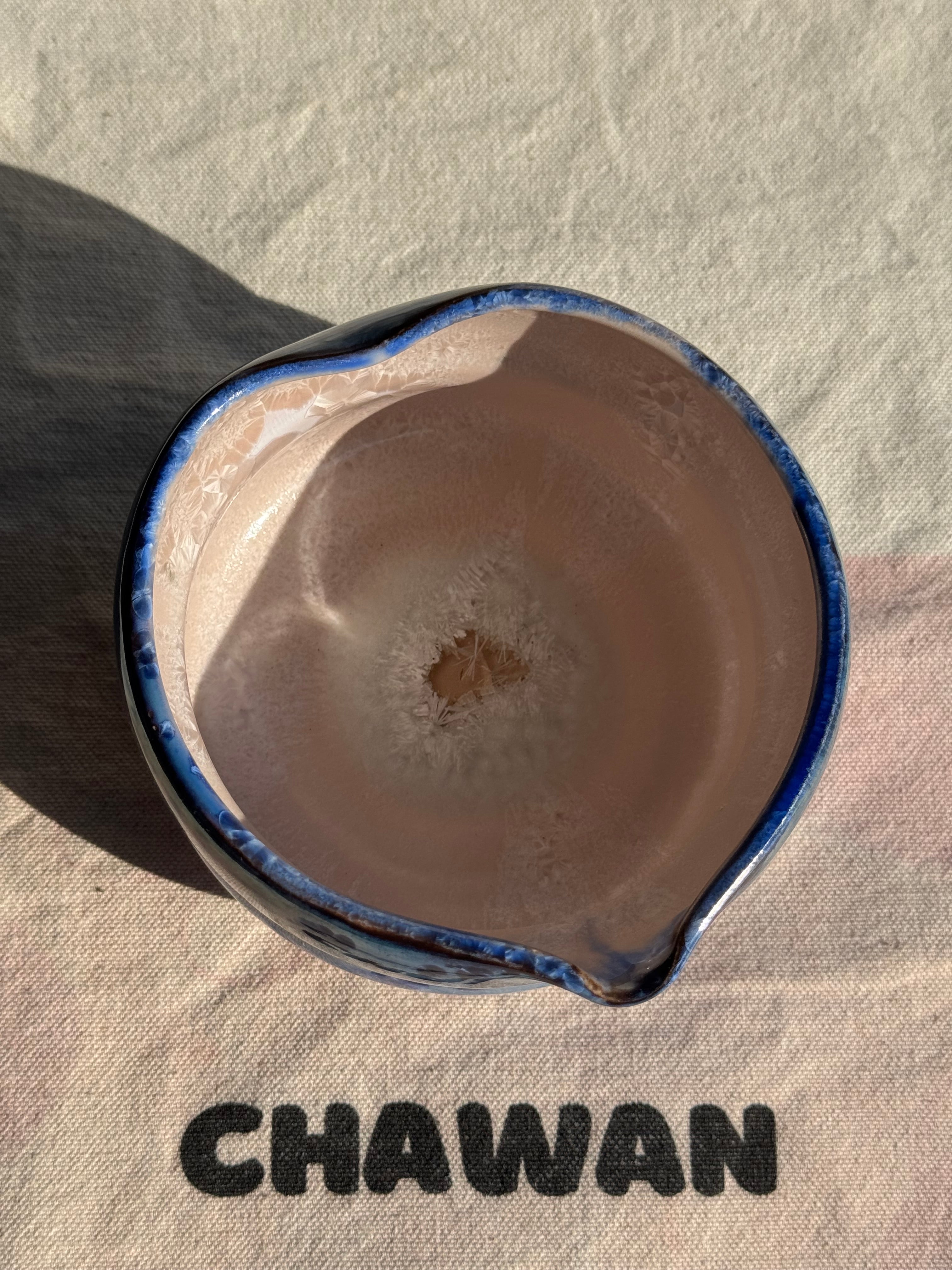 Matcha Bowl 2 Tones Hourglass Blue Love Katakuchi - Thumbnail 3