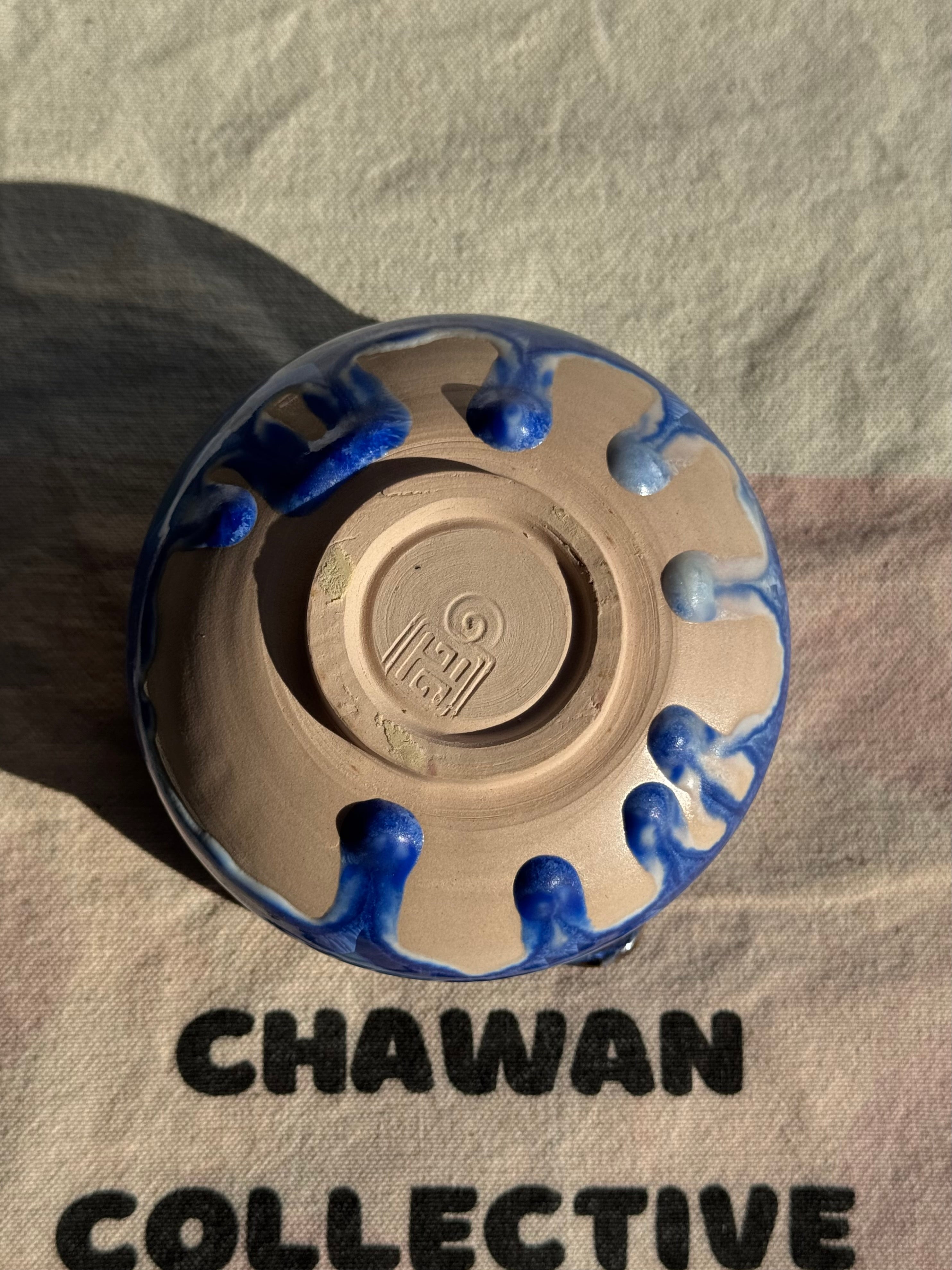 Matcha Bowl 2 Tones Hourglass Blue Love Katakuchi - Thumbnail 5