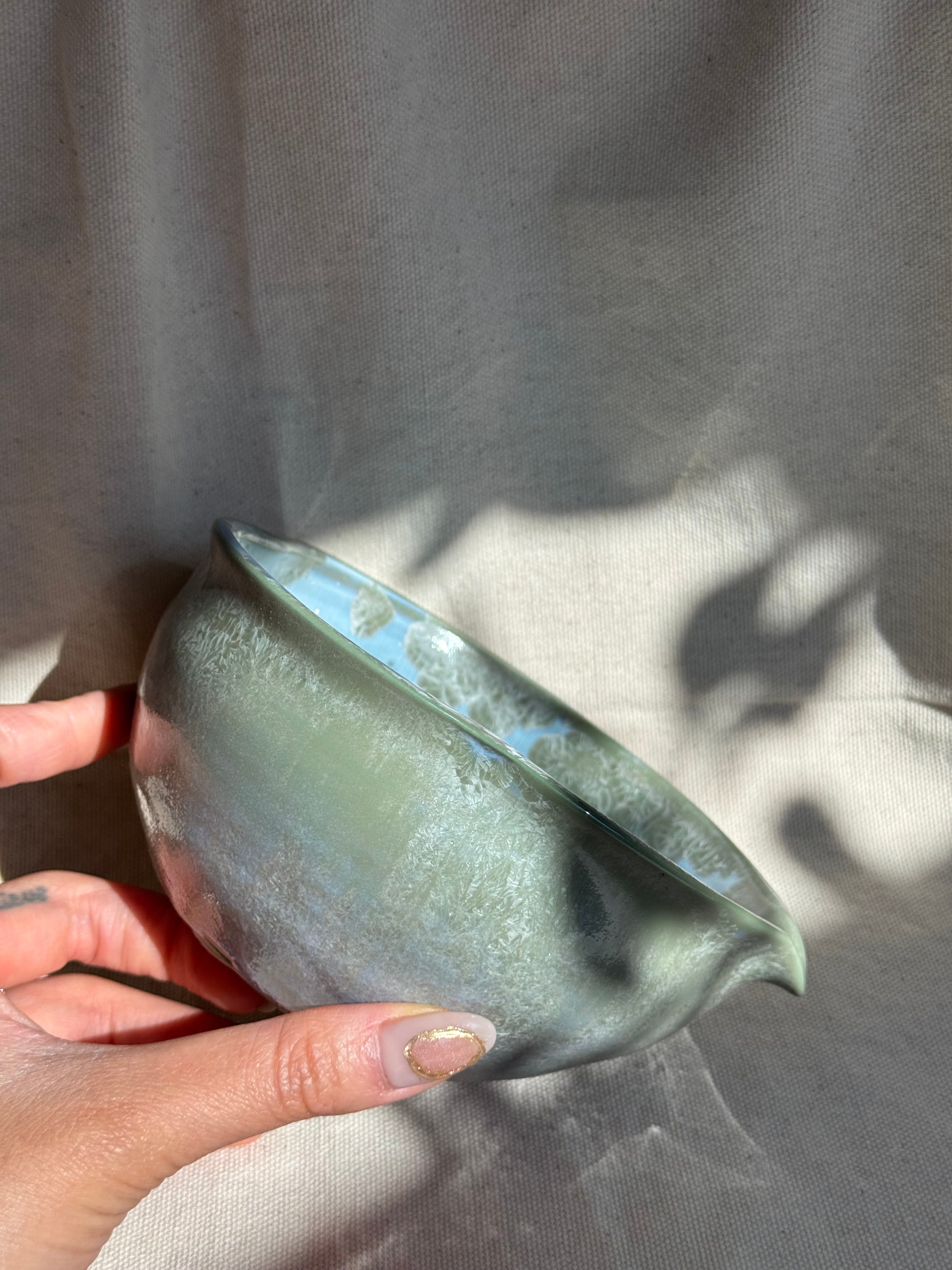 Matcha Bowl Green Leaf Blue Glaze Katakuchi - Thumbnail 4