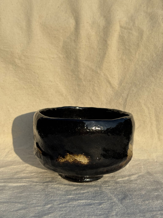 MATCHA BOWL KURO RAKU GOLD SPOTS 🌸