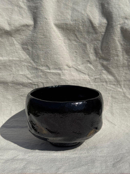 MATCHA BOWL KURO RAKU GOLD SPOTS by SHORAKU SASAKI 🌸